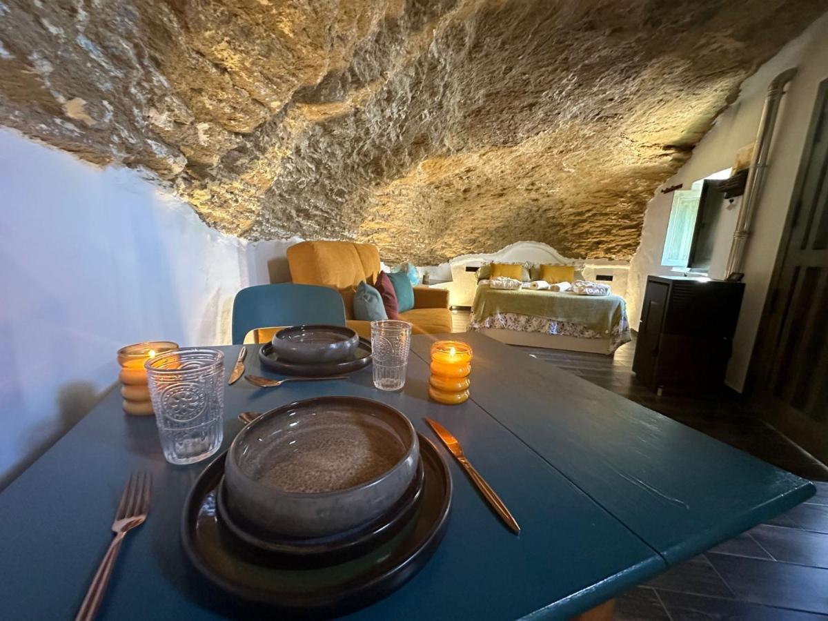 Tajito Romano Setenil De Las Bodegas Zewnętrze zdjęcie